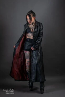 Long Manteau Gothique Cuir Femme -Cosplay 03longmanteaugothiquecuirfemmeaadsc 5074 modifier 1 900