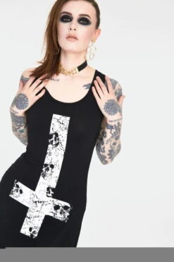 Robe/tunique Légère JAWBREAKER 'skull Cross' 7 Robe/tunique Légère JAWBREAKER 'skull Cross' -Cosplay 2011 900