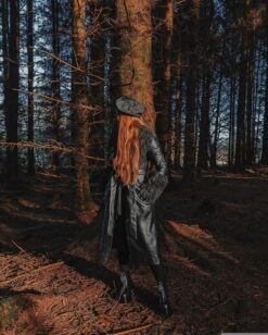 Long Manteau KILLSTAR 'Midnight Sun' -Cosplay 318869479 559273192708530 4074640609744201342 n 900