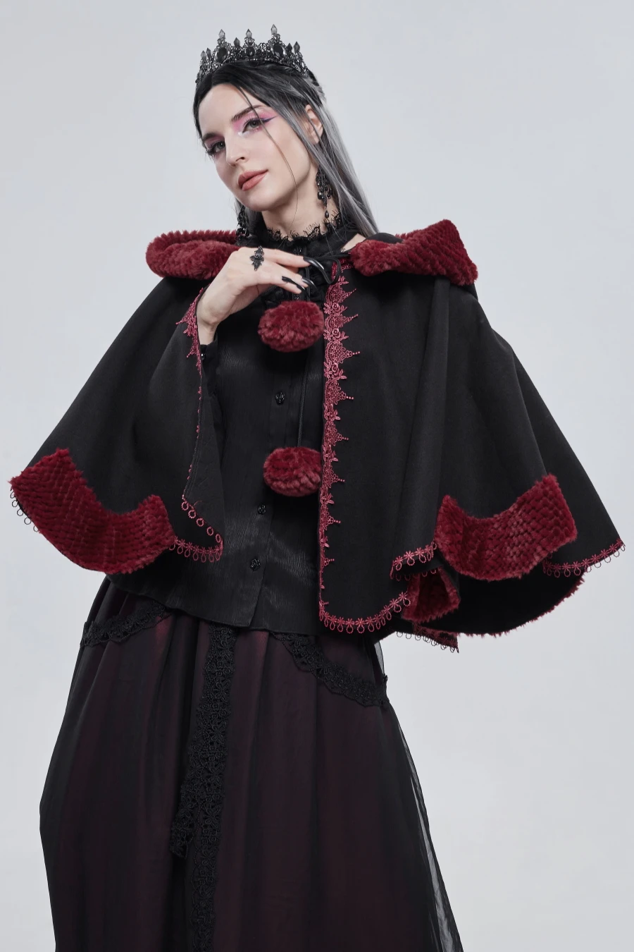 Cape Lolita DEVIL FASHION 'Heidi Black' 7 Cape Lolita DEVIL FASHION 'Heidi Black' – Image 5