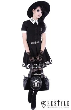 Chemisier Occulte Manches Courtes RESTYLE 12 Chemisier Occulte Manches Courtes RESTYLE -Cosplay eng pl white collar with embroidery gothic blouse moon child shirt 1605 8 900