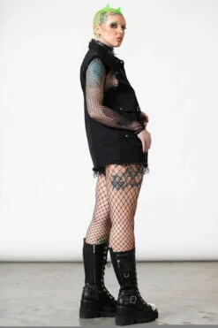 Veste Sans Manches KILLSTAR 'Ervin' -Cosplay ervin button up vest w g x1600 900