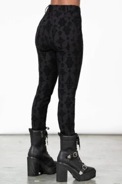 Pantalon KILLSTAR 'Nora' -Cosplay nora flocked trousers w c x1600 900